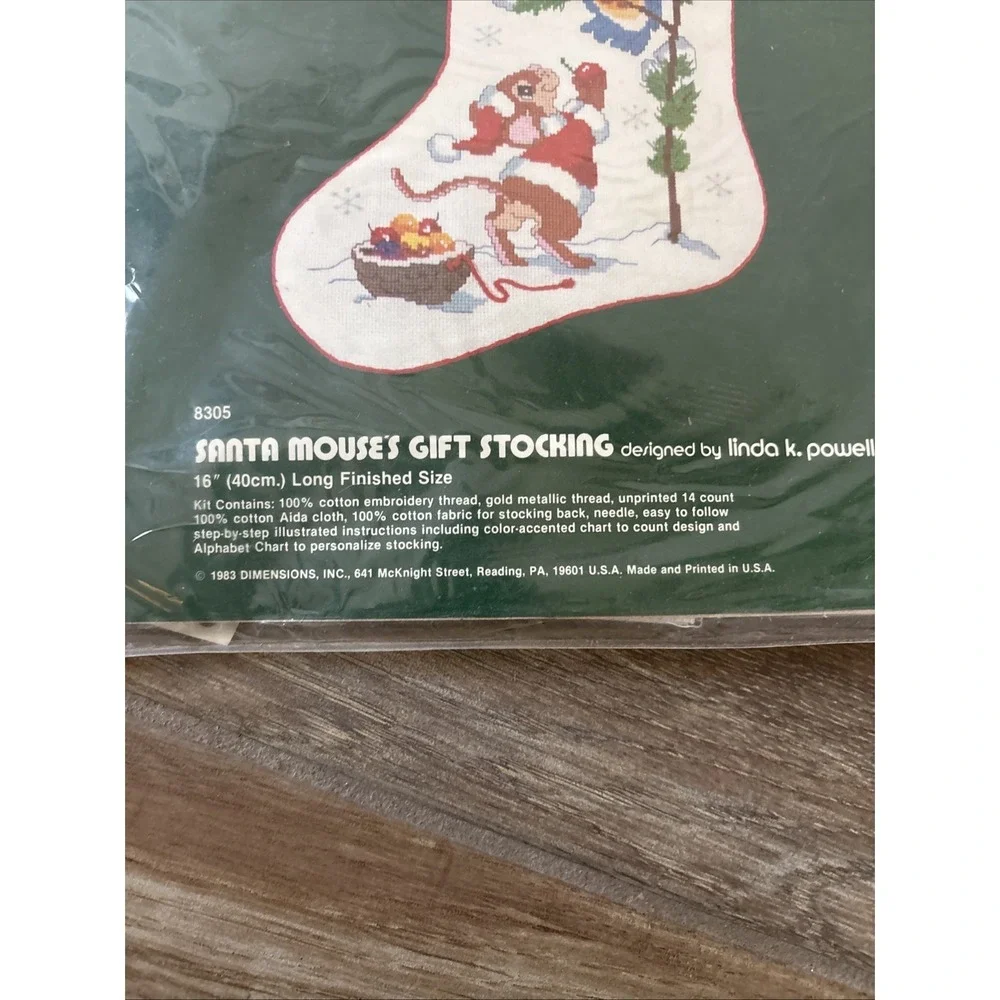 Rare Dimensions Cross Stitch Kit Santa Mouse Gift 16